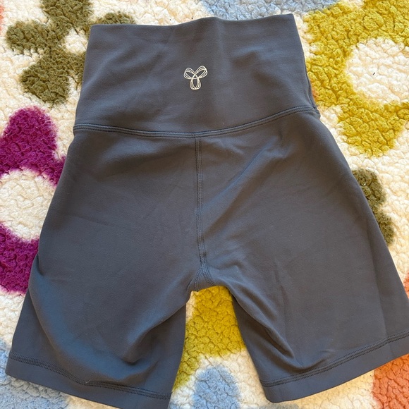 TNA bike shorts - Picture 3 of 3